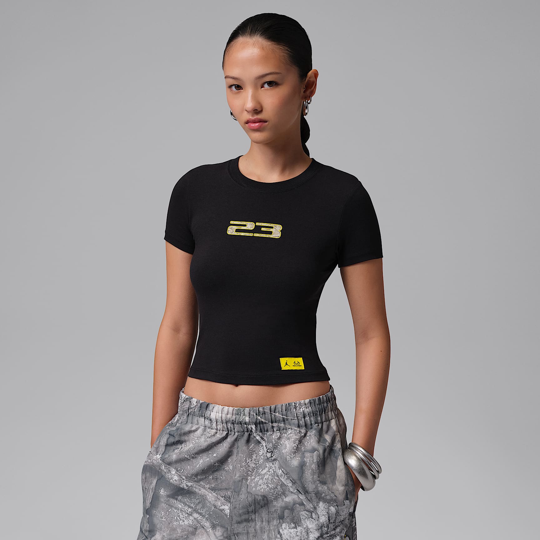 NIKE公式】ジョーダン ウィメンズ リアルツリー Tシャツ.オンライン